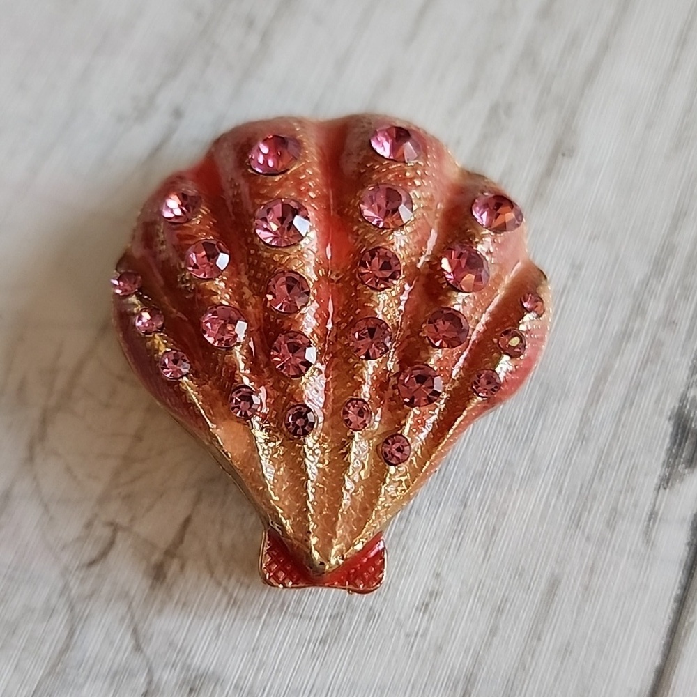SeaShell Brooch Necklace SeaShell Combo Simulated Gems